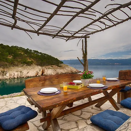 Unique On A Rock, 50 Meters From The Beach, Sea View - By Traveler Tourist Agency Krk - Id 2401