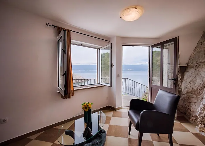 Villa Unique On A Rock, 50 Meters From The Beach, Sea View - By Traveler Tourist Agency Krk - Id 2401