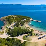 Unique On A Rock, 50 Meters From The Beach, Sea View - By Traveler Tourist Agency Krk - Id 2401 Vrbnik (Primorje-Gorski Kotar)