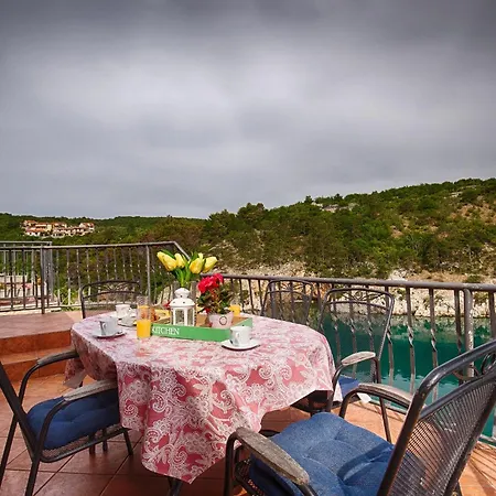 Unique On A Rock, 50 Meters From The Beach, Sea View - By Traveler Tourist Agency Krk - Id 2401 *