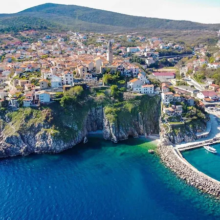 Unique On A Rock, 50 Meters From The Beach, Sea View - By Traveler Tourist Agency Krk - Id 2401 ヴルブニク