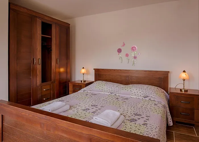 Unique On A Rock, 50 Meters From The Beach, Sea View - By Traveler Tourist Agency Krk - Id 2401 *